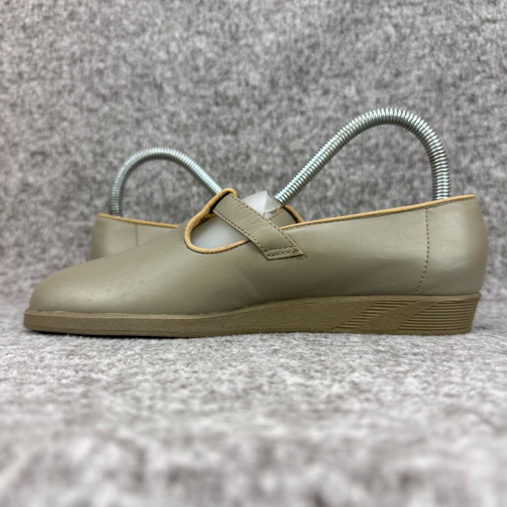 ✅ Womens 6.5M Softspots Comfort Shoes Gray/Tan Leather Mary Jane Casual Flats - Picture 8 of 12